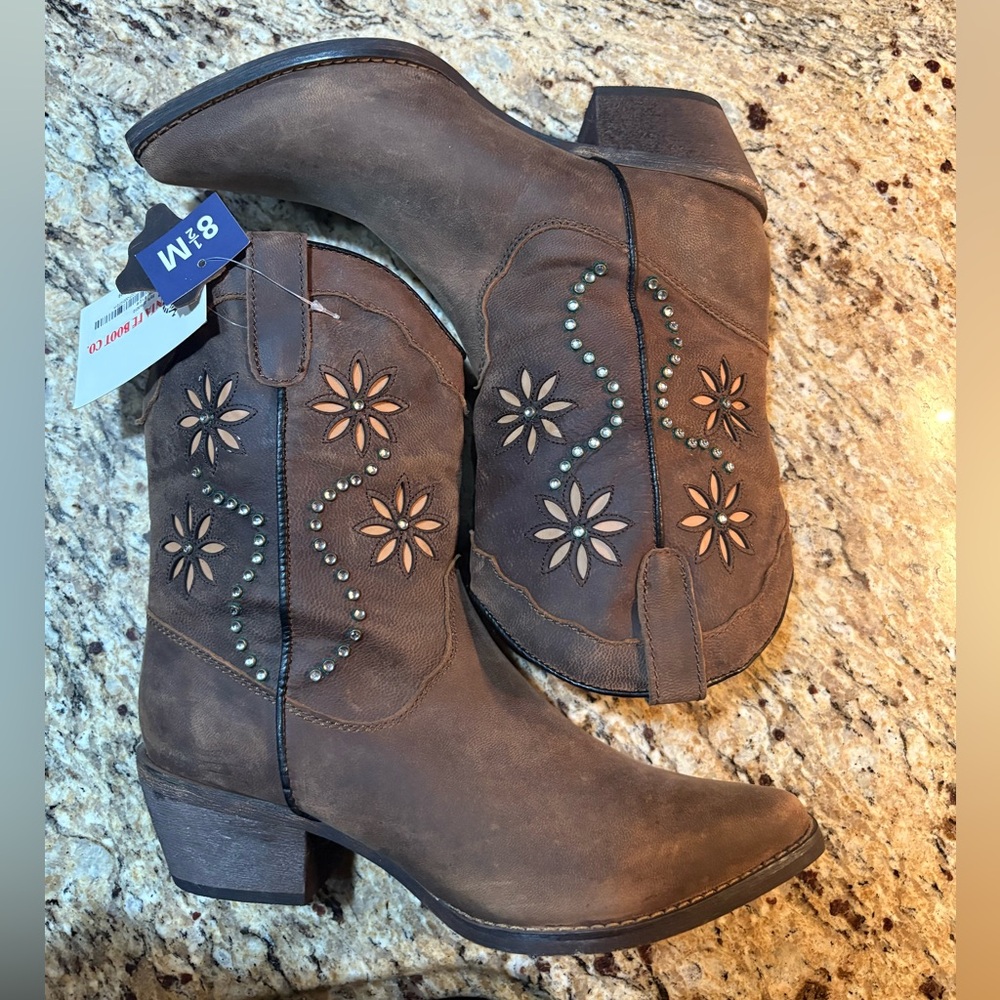Santa Fe Women’s Brown Floral Embellished Heeled Boots